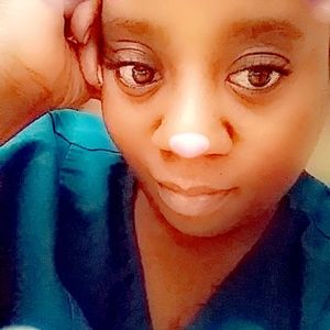 Meet your Posher, Shemika